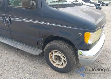 2001 Ford E-150 Xl/Xlt z USA, uszkodzony, nr VIN 1FMRE11L61HB22920